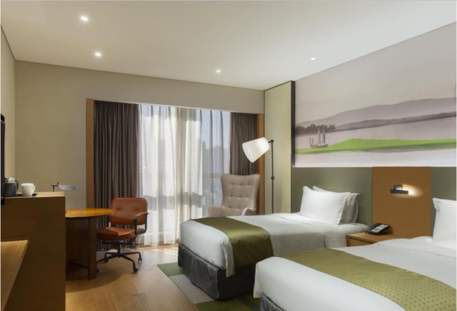 Holiday Inn & Suites Tianjin Downtown By Ihg,Tianjin Drum Tower,Joycity Shopping Mall,Tianjin Ancient Cultural Street,Haihe River,The Porcelain House,Convenient Access To Tianjin Binhai International Airport Exterior photo