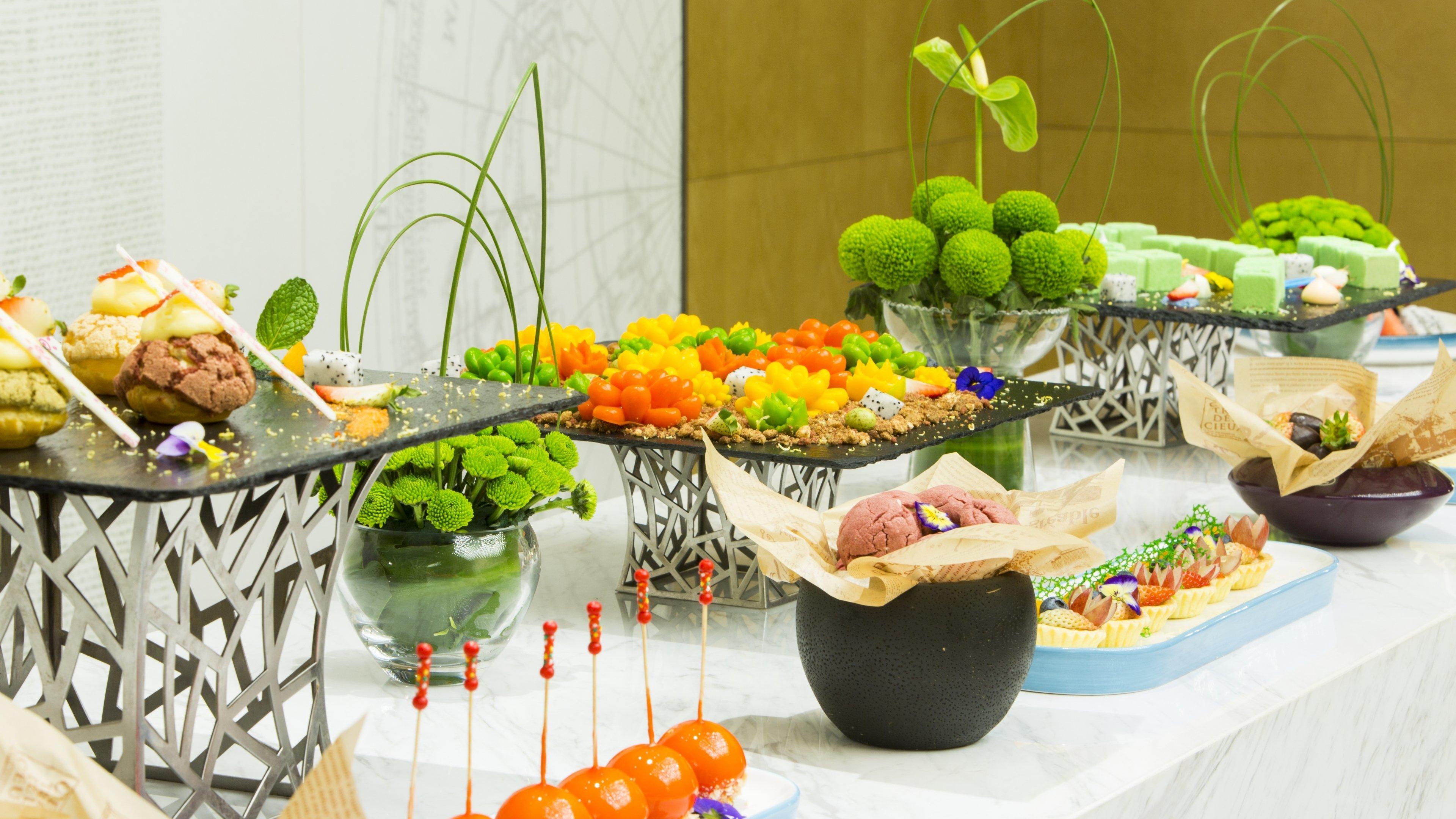 Holiday Inn & Suites Tianjin Downtown By Ihg,Tianjin Drum Tower,Joycity Shopping Mall,Tianjin Ancient Cultural Street,Haihe River,The Porcelain House,Convenient Access To Tianjin Binhai International Airport Exterior photo