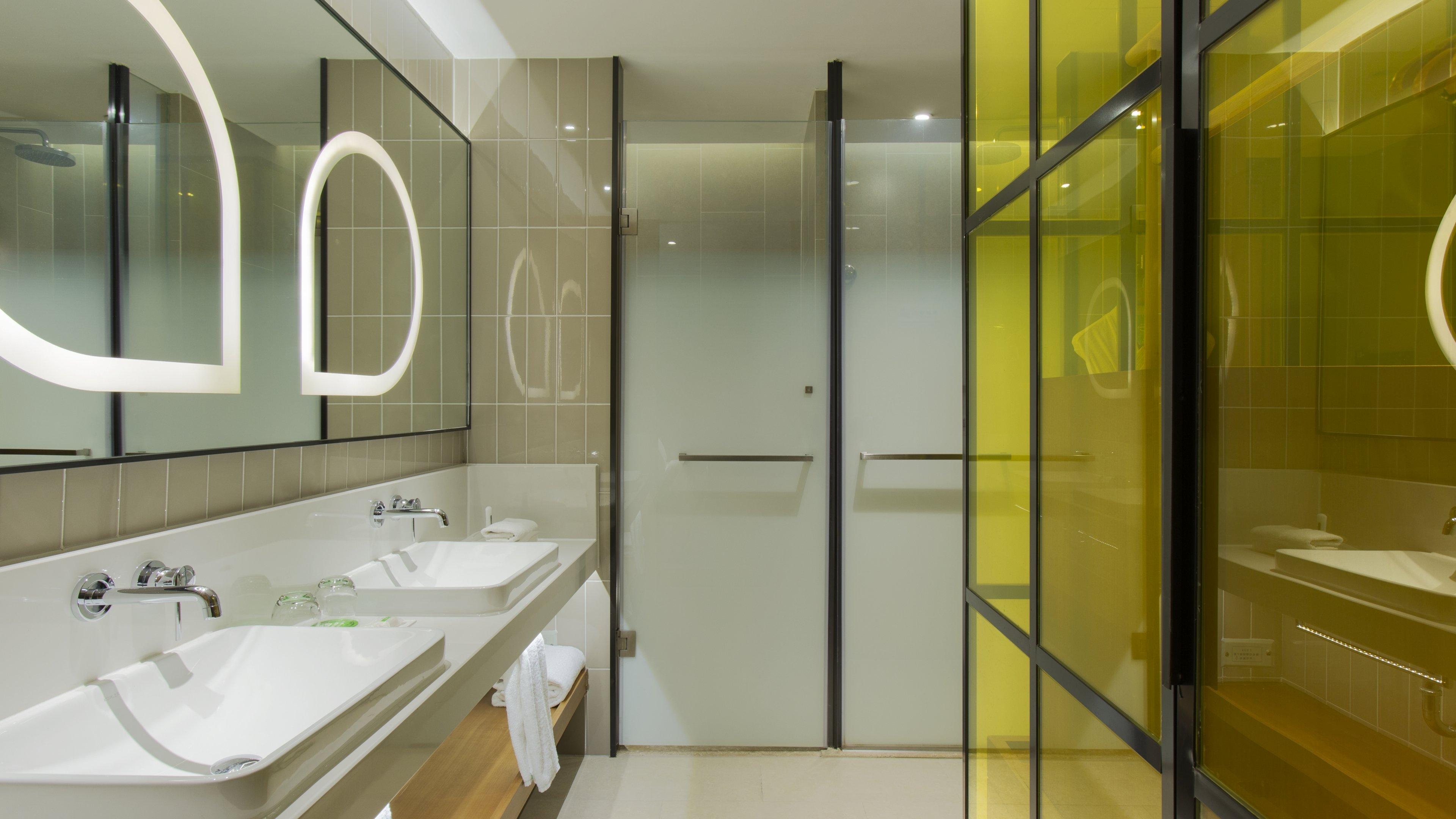 Holiday Inn & Suites Tianjin Downtown By Ihg,Tianjin Drum Tower,Joycity Shopping Mall,Tianjin Ancient Cultural Street,Haihe River,The Porcelain House,Convenient Access To Tianjin Binhai International Airport Exterior photo